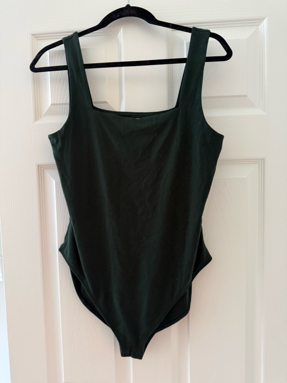 Dark Green Square Neck Bodysuit ** Bundle 5+ items and name your offer!!! 💖💞